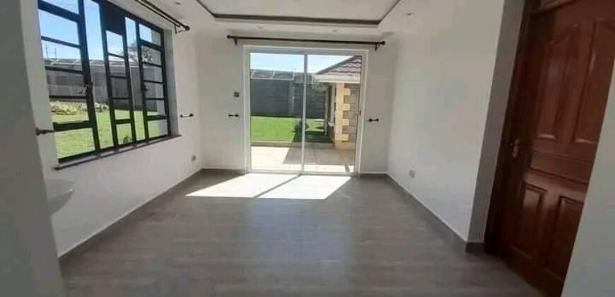 Three bedroom massionatte plus dsq on rent at athiriver 80k per month