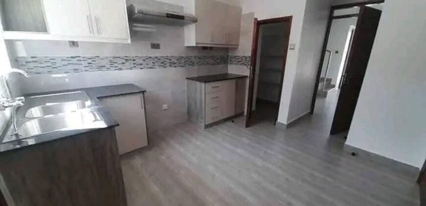 Three bedroom massionatte plus dsq on rent at athiriver 80k per month