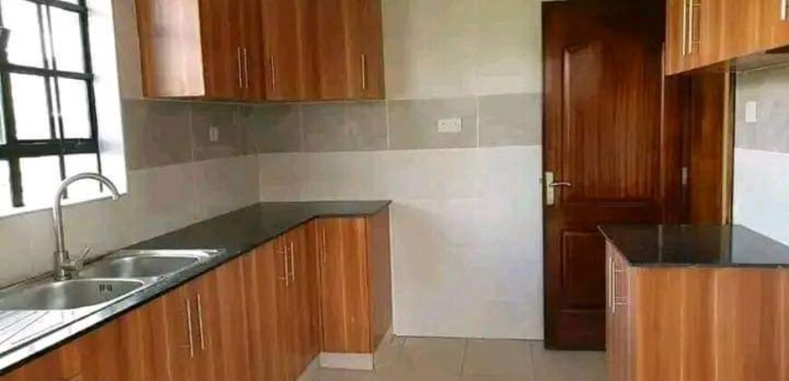 Charming three bedroom bungallow plus dsq on rent at kitengela milimani 45k per month