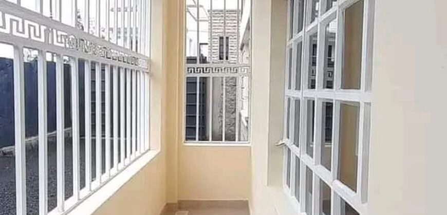 spaciuos three bedroom for rent at syokimau 35k per month