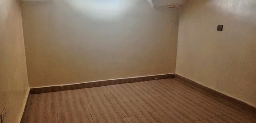 three bedroom penthouse on rent at syokimau parliament road 38k per month