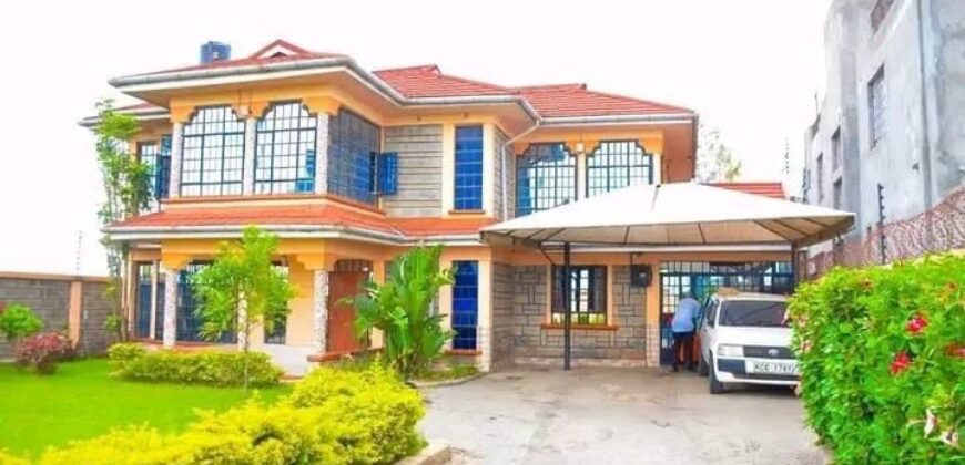 four bedroom masionatte plus dsq on sale at syokimau on a plot of 50 by 100 @23.9 million