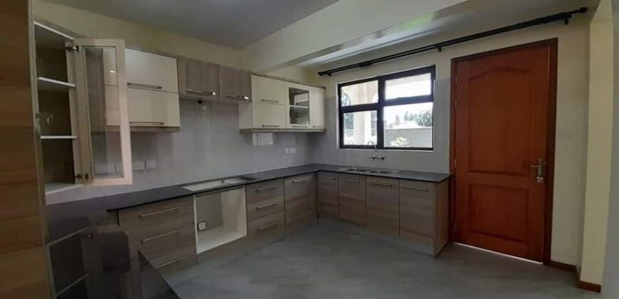 Five bedroom masionette for sale at syokimau all rooms ensuite