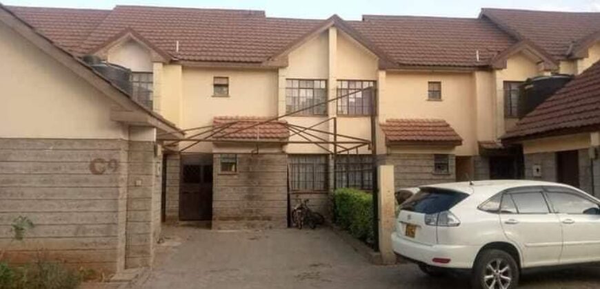 selling of four bedroom masionatte plus dsq at syokimau at12.5 million