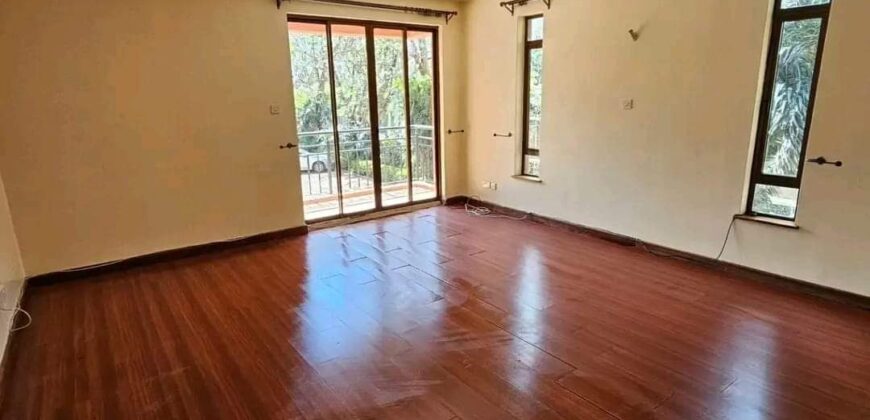 three bedroom apartment for rent at kilimani 100k per month