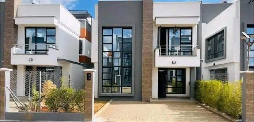 MORDERN FOUR BEDROOMS TOWNHOUSES ON SALE ALL ROOMS ENSUITE  AT KAMAKIS KANGUNDO ROAD GOING FOR 13.6 MILLION