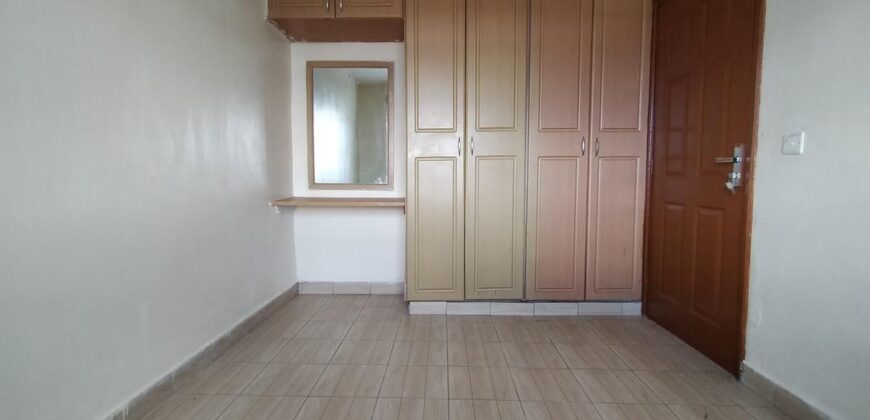 THREE BEDROOM APARTRMENT FOR RENT AT LANGATA 45K PER MONTH