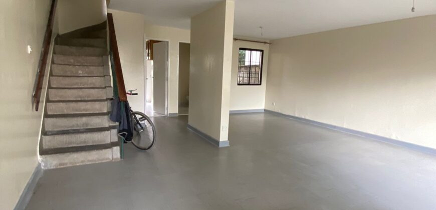 Three bedroom massionatte on rent at nyayo embakasi 48k per month